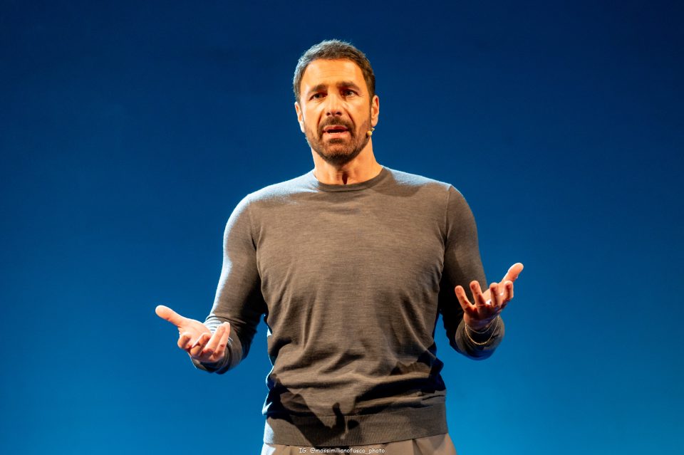 Raoul bova teatro parioli costanzo il nuotatore di auschwitz 3